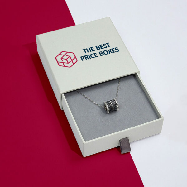Necklace Boxes