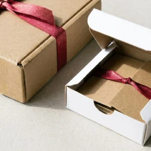 Custom Glitter Boxes, closed and open view in natural kraft and white, bulk and wholesale with no minimum order